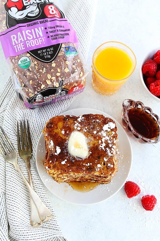 Cinnamon Raisin French Toast-You Will Love This Delicious Twist On The Classic French Toast Recipe! The Cinnamon Raisin Bread Makes This French Toast Extra Special! #Frenchtoast #breakfast #brunch #recipe #bread Cinnamon Raisin French Toast for breakfast