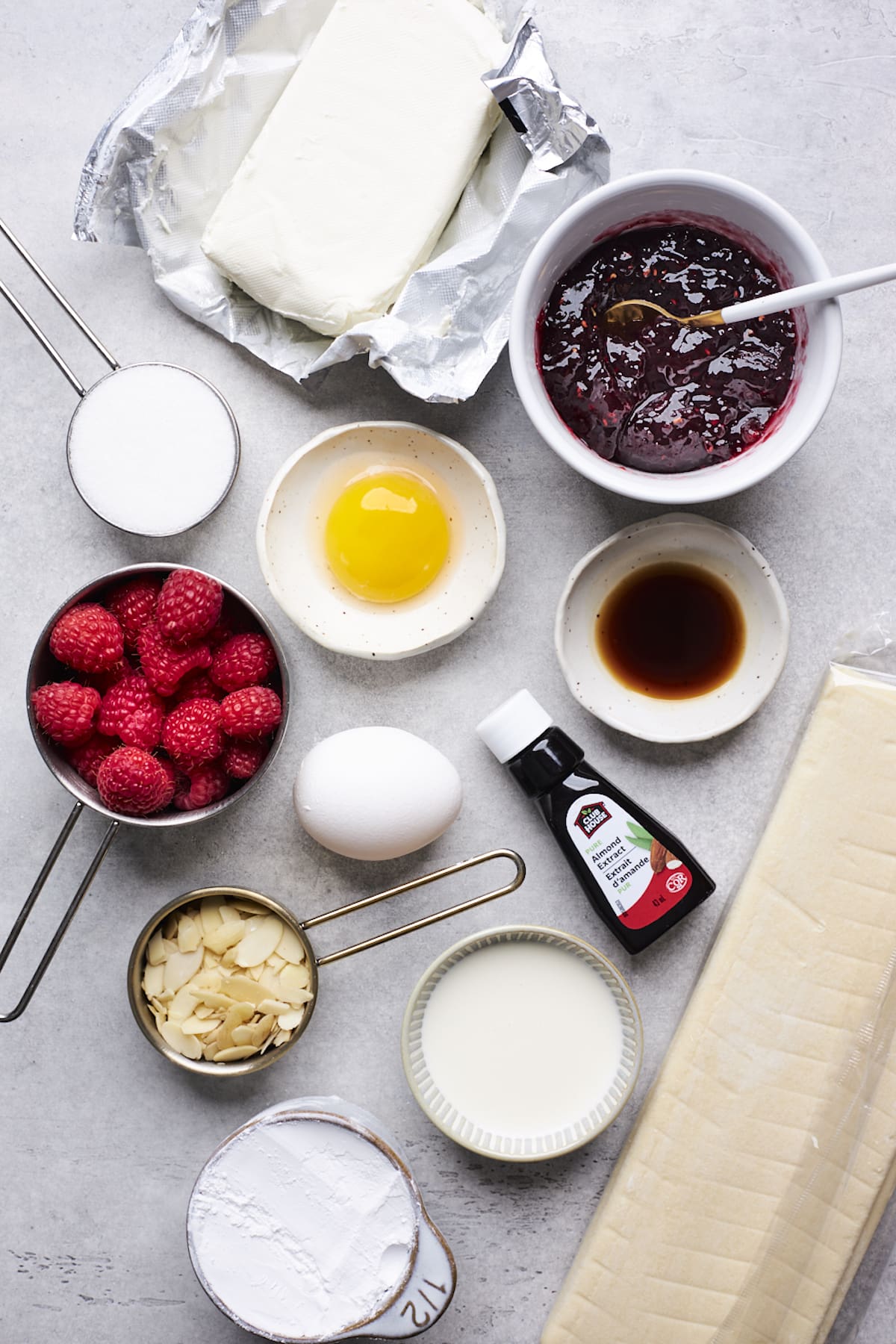raspberry cream cheese breakfast braid ingredients.