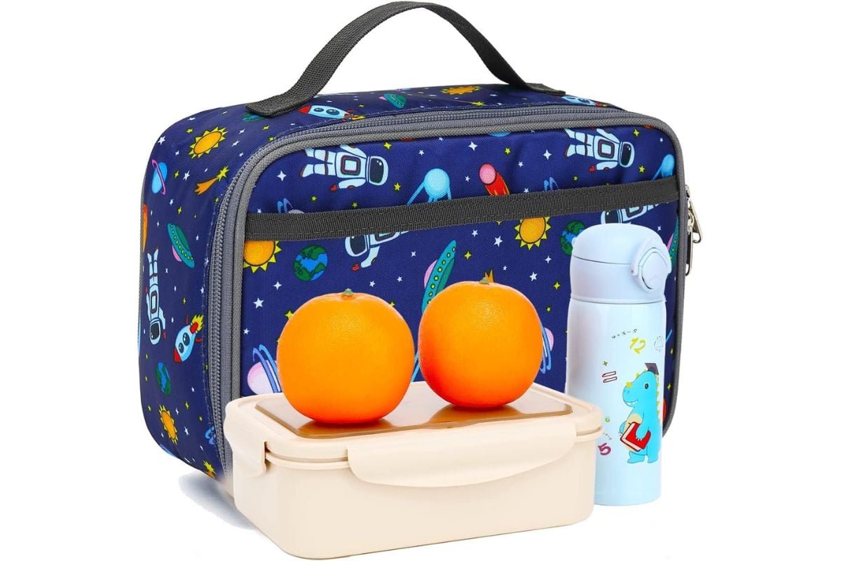 FlowFly lunch bag.
