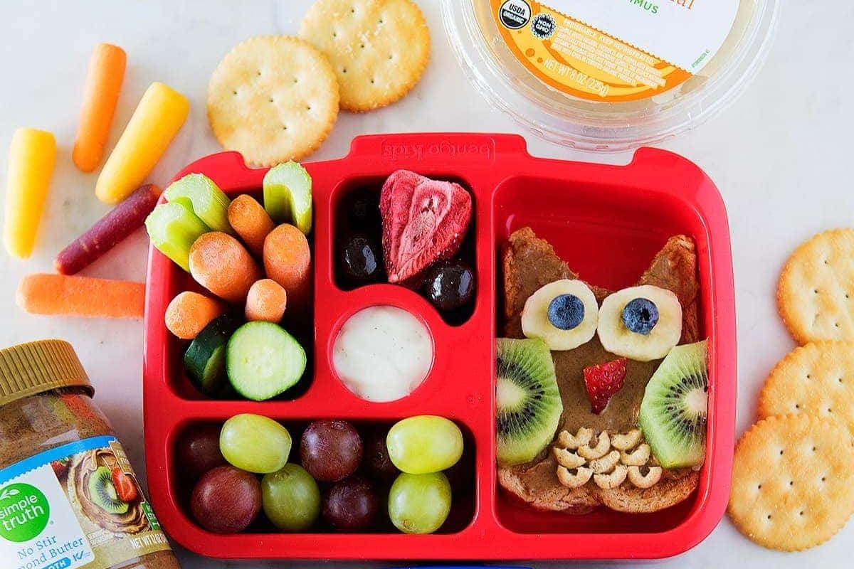 Bentgo kids lunch box.
