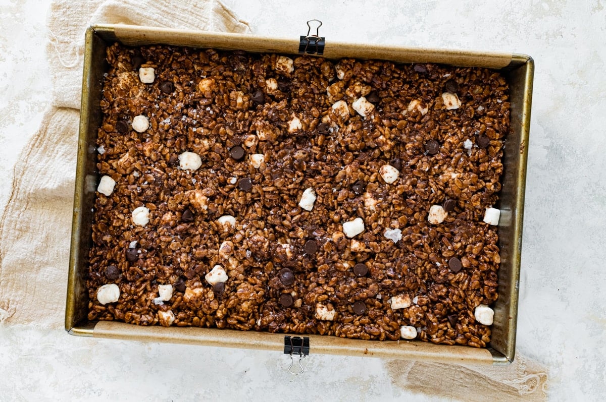 chocolate rice krispie treats in pan.