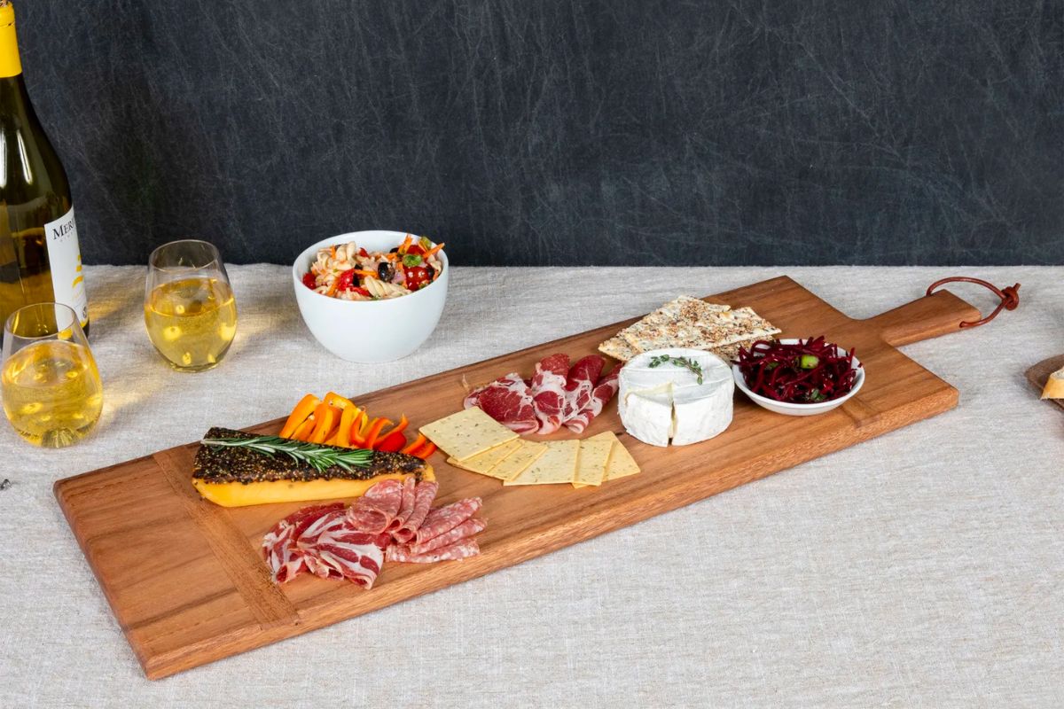 Picnic Time Charcuterie Board