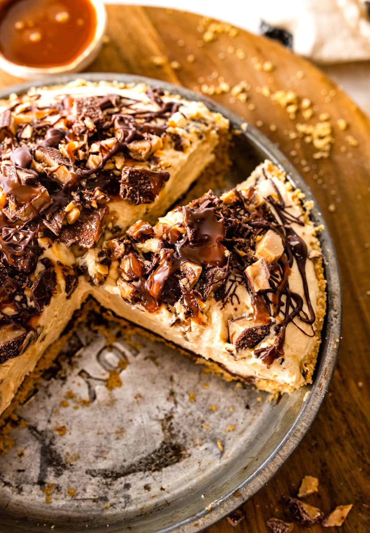 salted caramel toffee pie in pie pan.